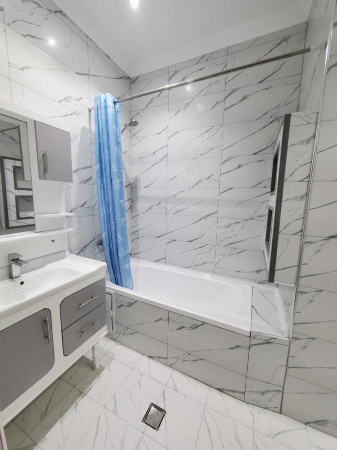 Apartment Vokzal 2 Samarcande Extérieur photo